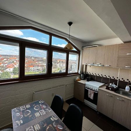 High Level Apart Oradea Free Reserved Parking Dış mekan fotoğraf